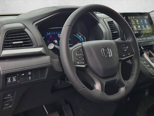 Used 2024 Honda Odyssey EX-L image 3