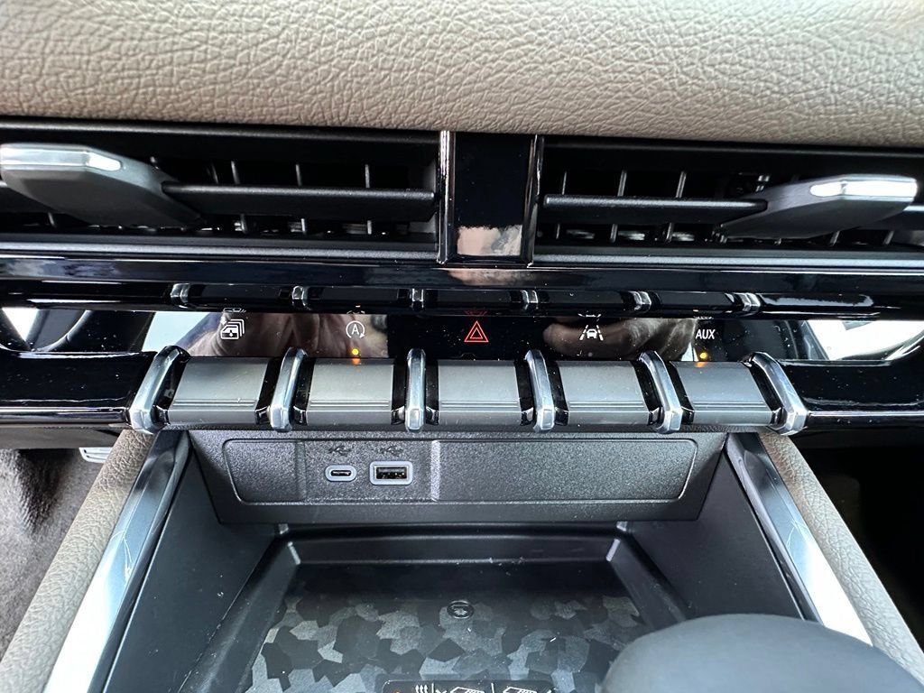 New 2026 GMC Canyon Denali AWD/4WD image 29