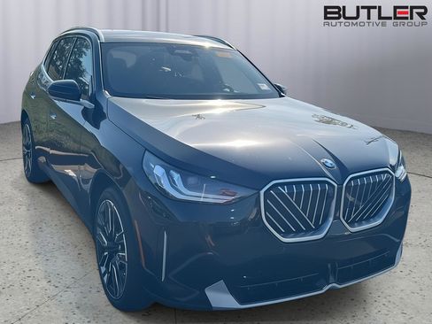 Certified 2025 BMW X3 xDrive30i w/ Premium Package image 6