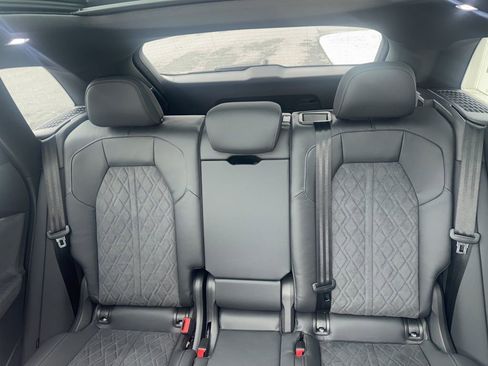 New 2025 Audi SQ5 Premium Plus image 23
