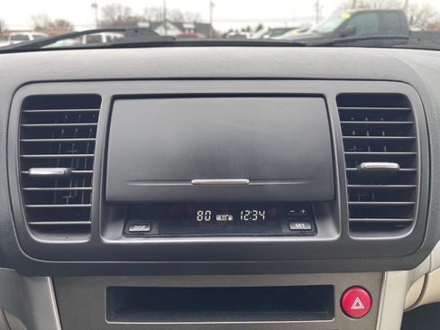 Used 2009 Subaru Outback 2.5i Special Edition image 19