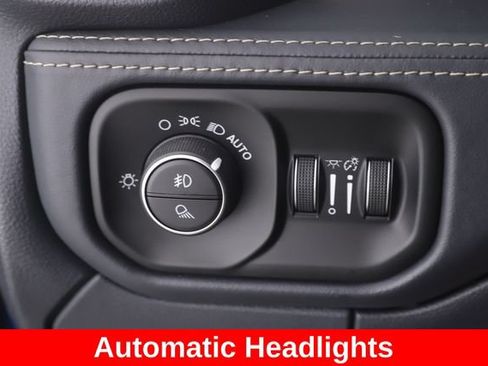 Used 2020 RAM 2500 Limited AWD/4WD image 22