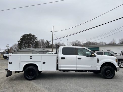 Used 2019 Ford F350 XL w/ Power Equipment Group image 5