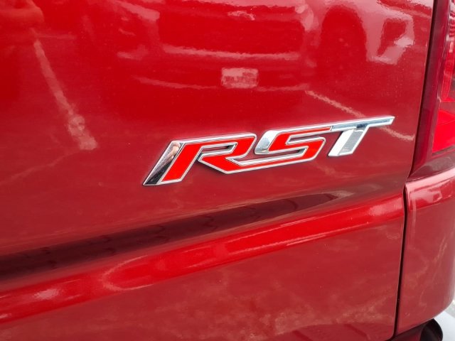 Used 2023 Chevrolet Silverado 1500 RST AWD/4WD image 23