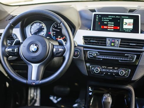 Used 2019 BMW X1 xDrive28i w/ M Sport Package image 12