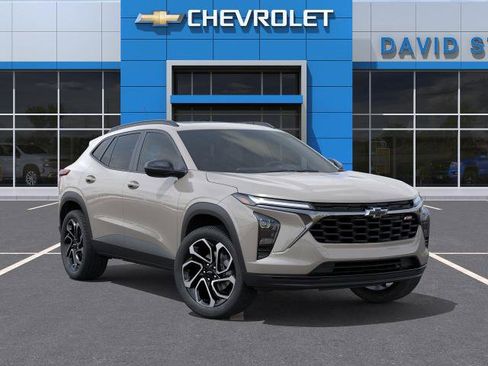 New 2026 Chevrolet Trax RS w/ Sunroof Package FWD image 24