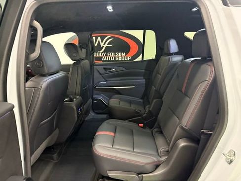 New 2026 Chevrolet Traverse RS image 16