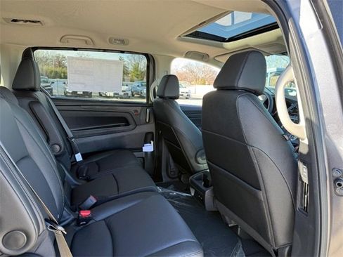 New 2026 Honda Odyssey EX-L image 6