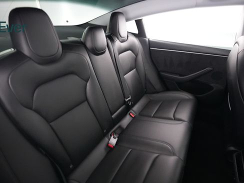 Used 2025 Tesla Model 3 Long Range AWD/4WD image 5
