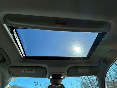 Used 2023 Honda Civic EX image 7