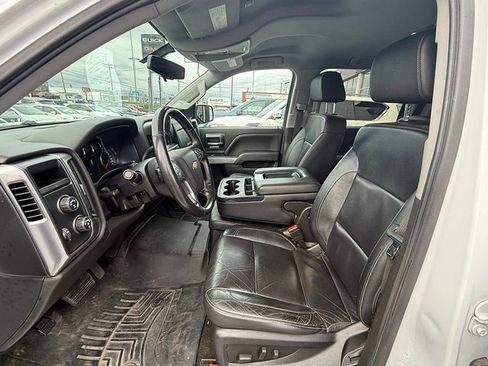 Used 2018 Chevrolet Silverado 1500 LT w/ All Star Edition image 24
