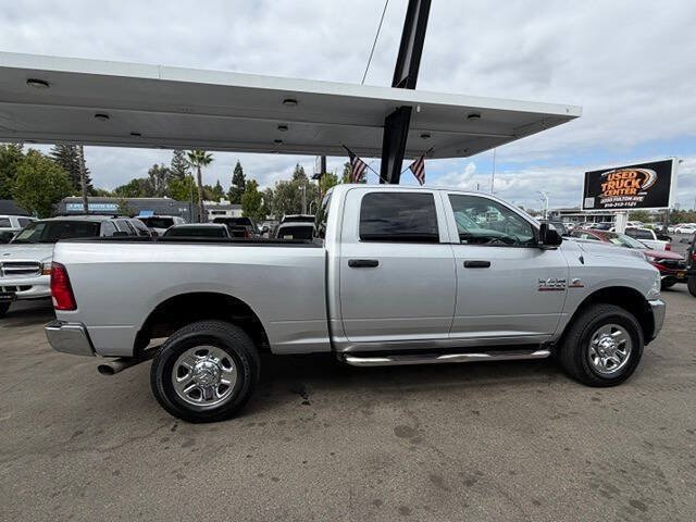 Used 2015 RAM 2500 Tradesman w/ Chrome Appearance Group AWD/4WD image 43