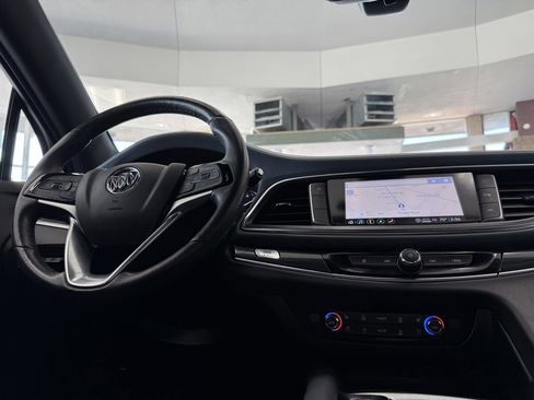 Used 2024 Buick Enclave Premium image 47