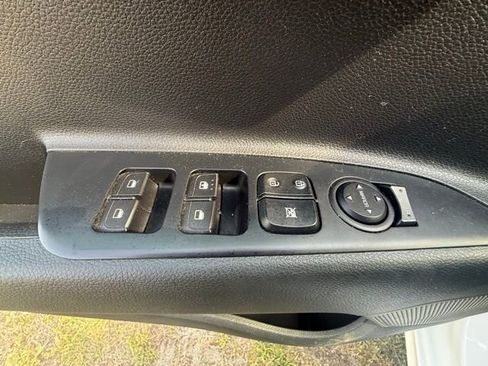 Used 2022 Kia Rio LX image 13