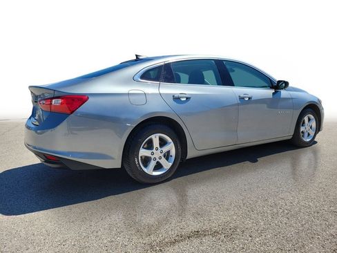 Used 2023 Chevrolet Malibu LS w/ LPO, Floor Liner Package FWD image 4