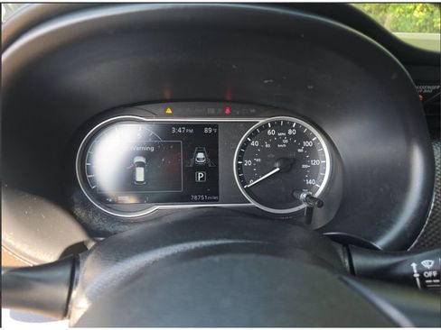 Used 2020 Nissan Kicks SV image 24