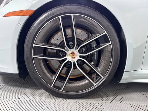 Certified 2025 Porsche 911 Carrera 4 GTS AWD/4WD image 11
