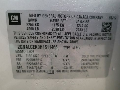 Used 2017 Chevrolet Equinox LT image 33