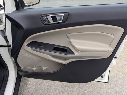 Used 2021 Ford EcoSport Titanium image 38