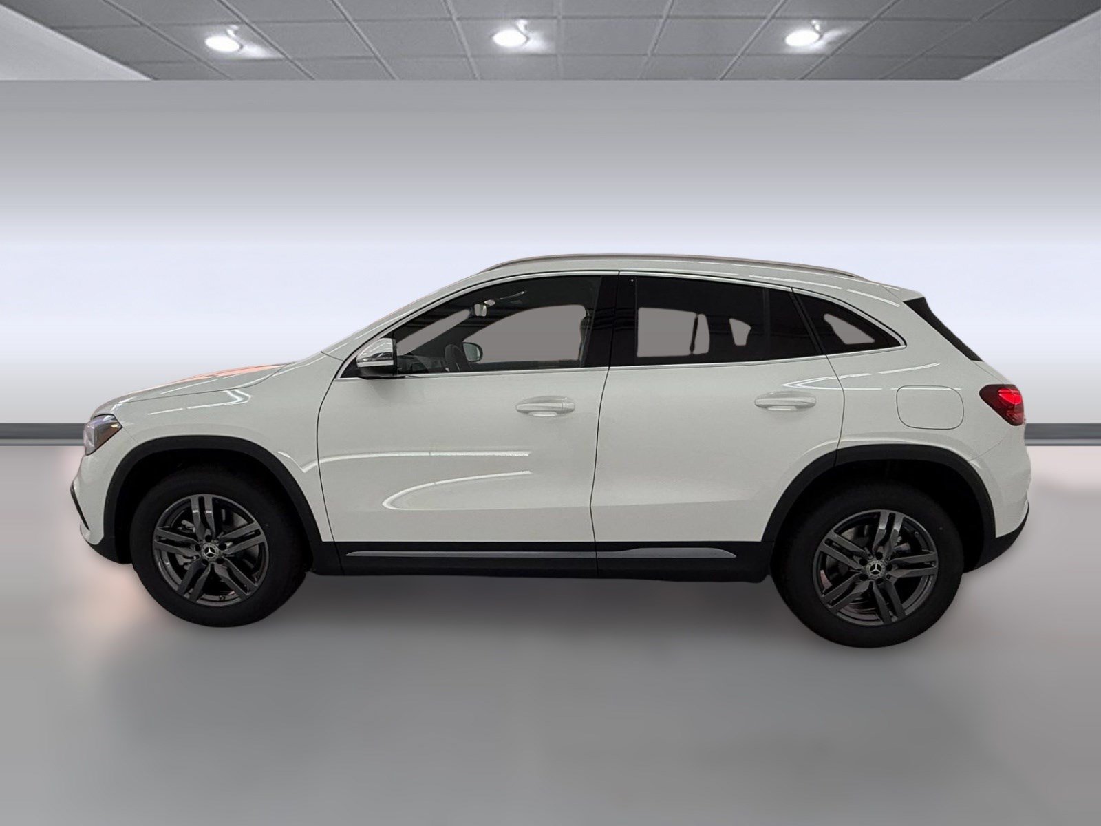 New 2026 Mercedes-Benz GLA 250 image 2