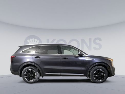 New 2026 Kia Sorento S FWD image 7