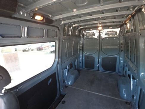 Used 2023 Mercedes-Benz Sprinter 1500 image 9