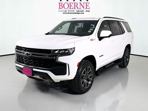 Used 2021 Chevrolet Tahoe Z71 w/ Rear Media and Nav Package image 3