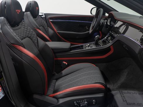 Used 2025 Bentley Continental GT Speed image 67