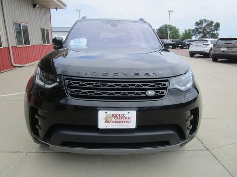 Used 2019 Land Rover Discovery HSE AWD/4WD image 4