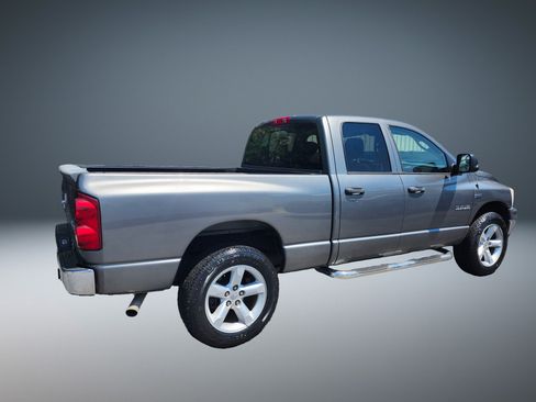 Used 2008 Dodge Ram 1500 Truck SLT w/ Trailer Tow Group AWD/4WD image 3