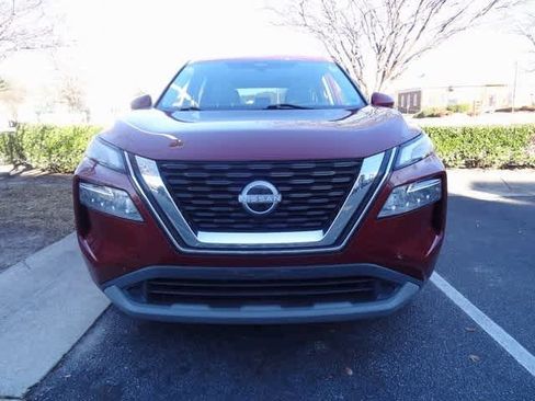 Used 2022 Nissan Rogue SV w/ SV Premium Package image 7