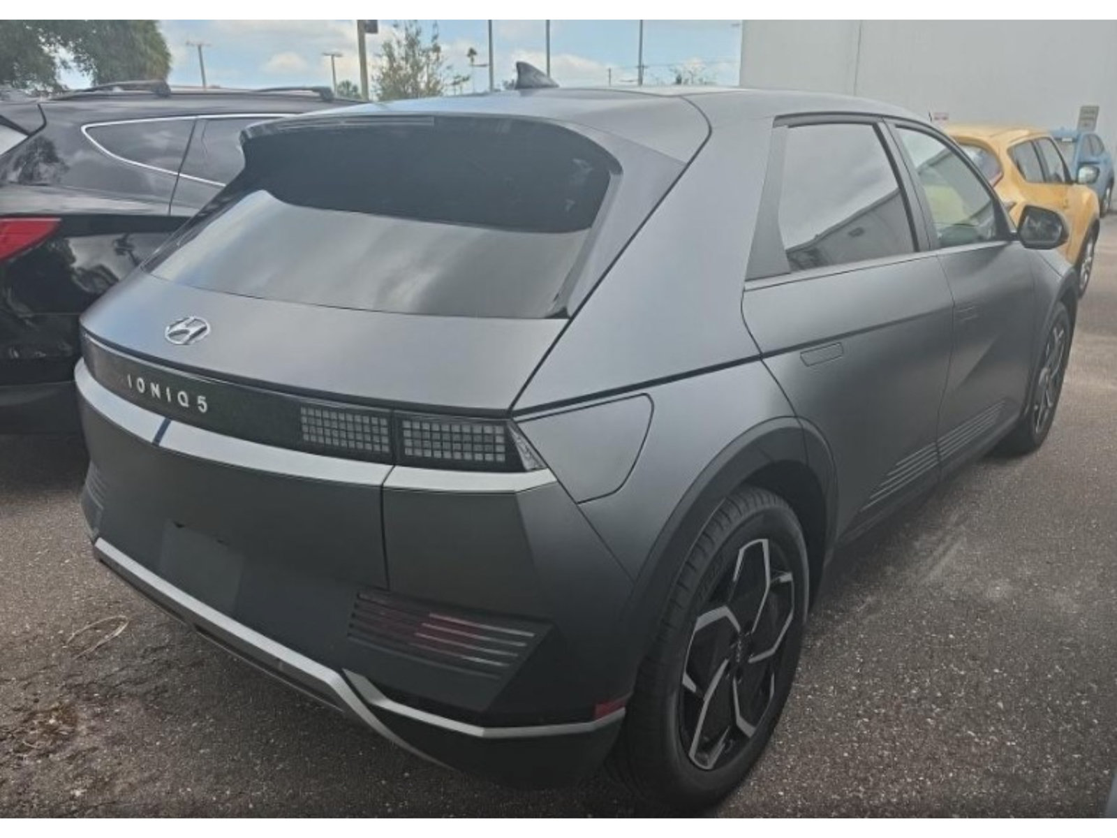 Used 2024 Hyundai Ioniq 5 SEL RWD image 4