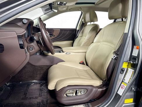Used 2018 Lexus LS 500 RWD image 27