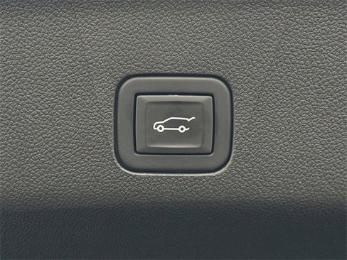 Certified 2024 Chevrolet Tahoe RST w/ Luxury Package image 34