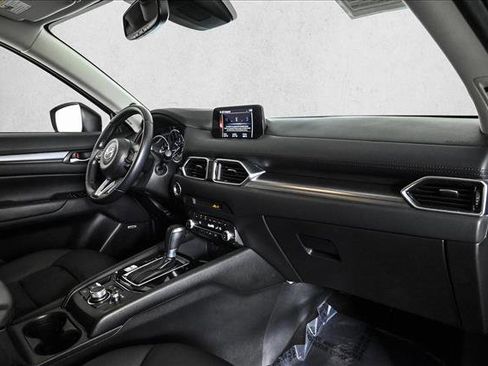 Used 2019 MAZDA CX-5 Touring image 22