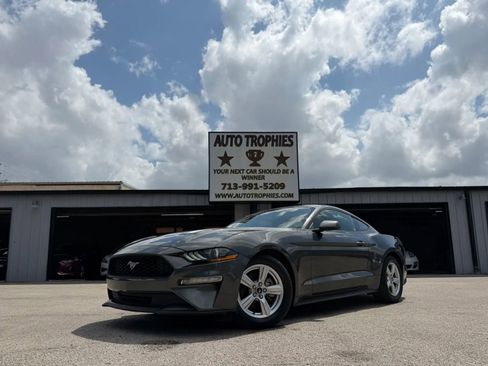 Used 2019 Ford Mustang Coupe image 29