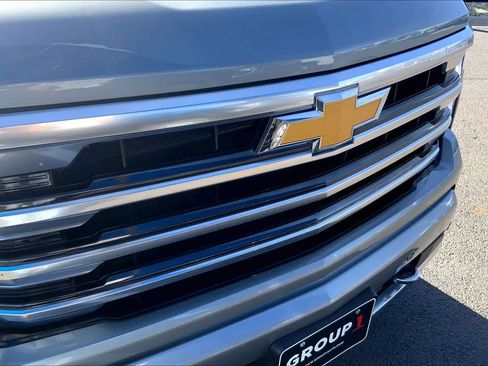 Certified 2024 Chevrolet Silverado 1500 High Country w/ Z71 Off-Road Package image 30
