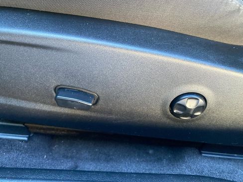 Used 2017 Dodge Challenger R/T w/ Blacktop Package image 27