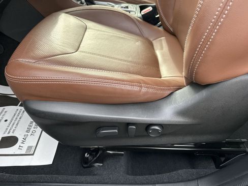 Used 2021 Subaru Forester Touring image 14