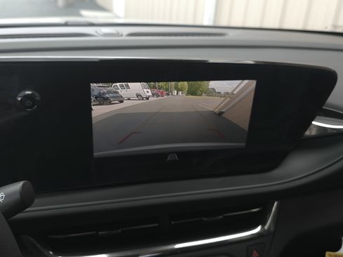 New 2026 Buick Envista Preferred FWD image 19