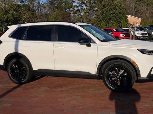 Certified 2023 Honda CR-V Sport Touring image 4