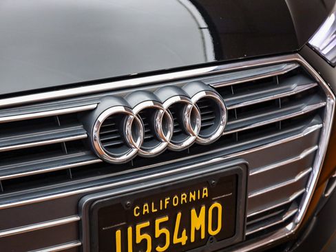 Used 2017 Audi A4 2.0T Ultra Premium w/ Convenience Package image 9