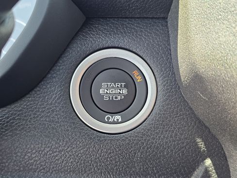 New 2025 RAM 2500 Tradesman AWD/4WD image 25