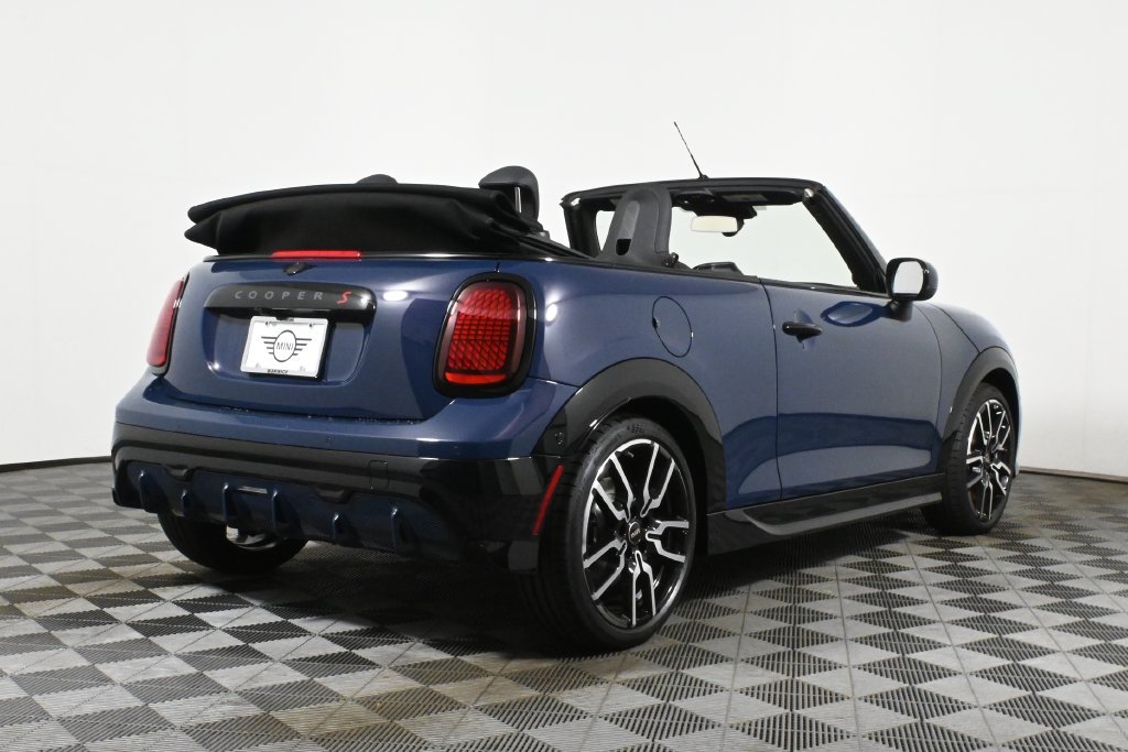 Used 2026 MINI Cooper S FWD image 15