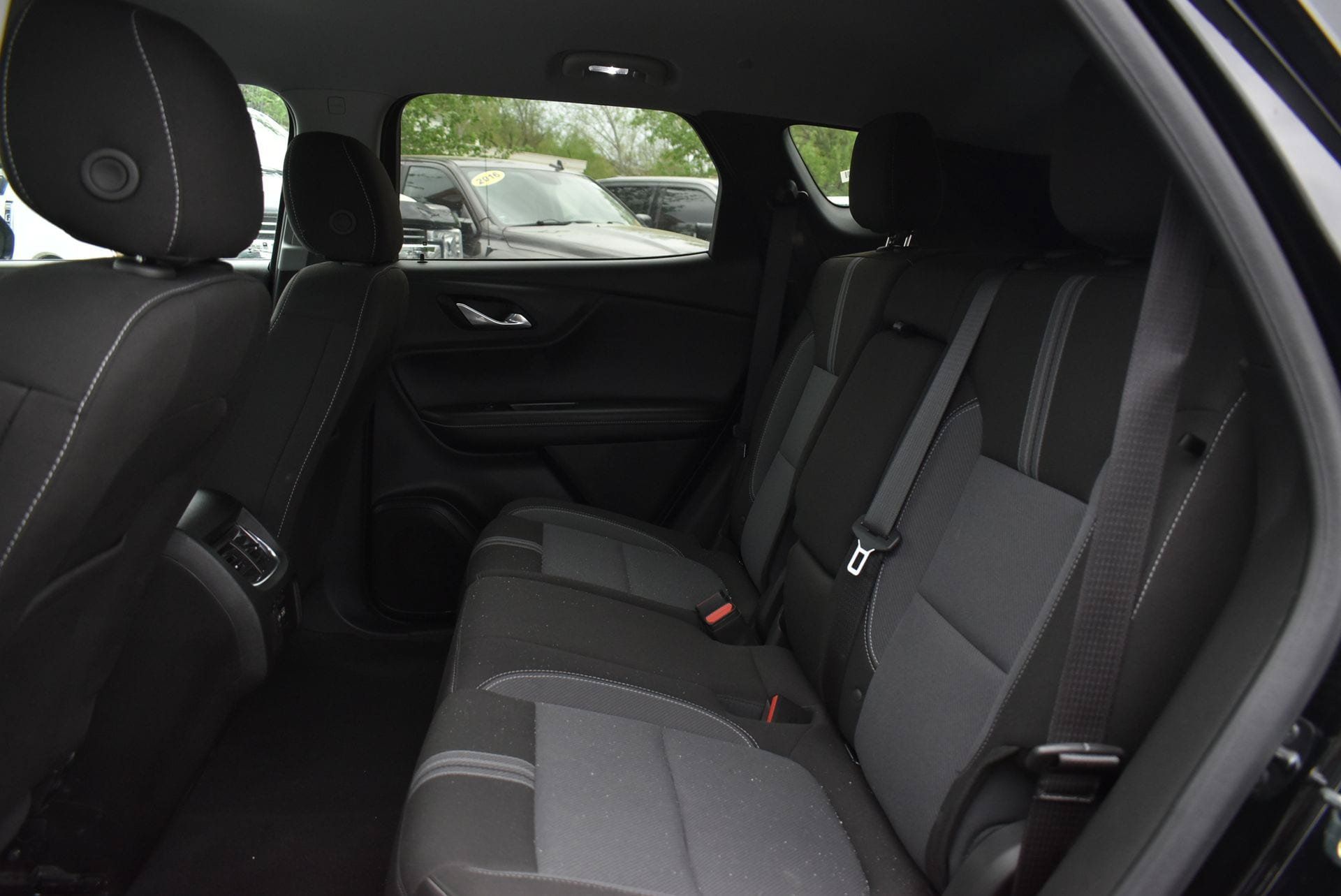 Used 2025 Chevrolet Blazer LT AWD/4WD image 16
