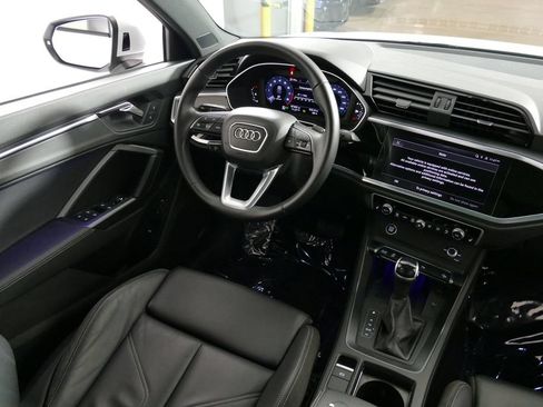 Used 2023 Audi Q3 2.0T Premium Plus w/ Premium Plus Package AWD/4WD image 23