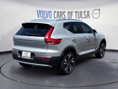 New 2025 Volvo XC40 B5 Plus w/ Protection Package Premier image 5