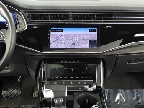 Used 2023 Audi Q7 2.0T Premium Plus w/ Premium Plus Package AWD/4WD image 27
