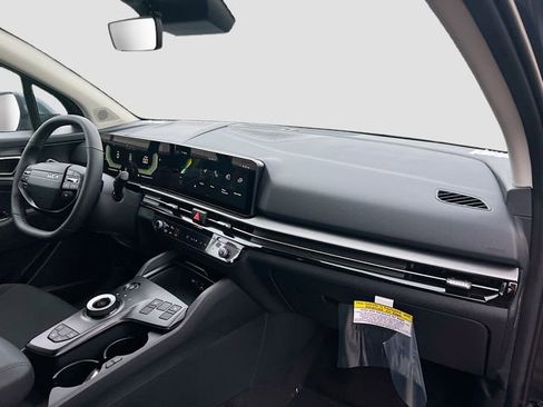 New 2026 Kia Sportage S AWD/4WD image 28
