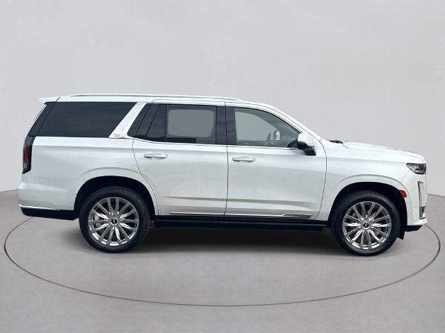 Certified 2023 Cadillac Escalade Premium Luxury w/ Performance Package AWD/4WD image 4